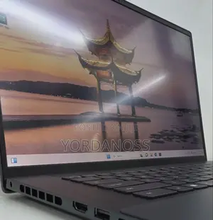 New Laptop Dell Inspiron 15 16GB Intel Core i7 SSD 512GB