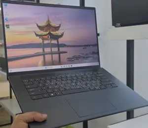New Laptop Dell Inspiron 15 16GB Intel Core i7 SSD 512GB
