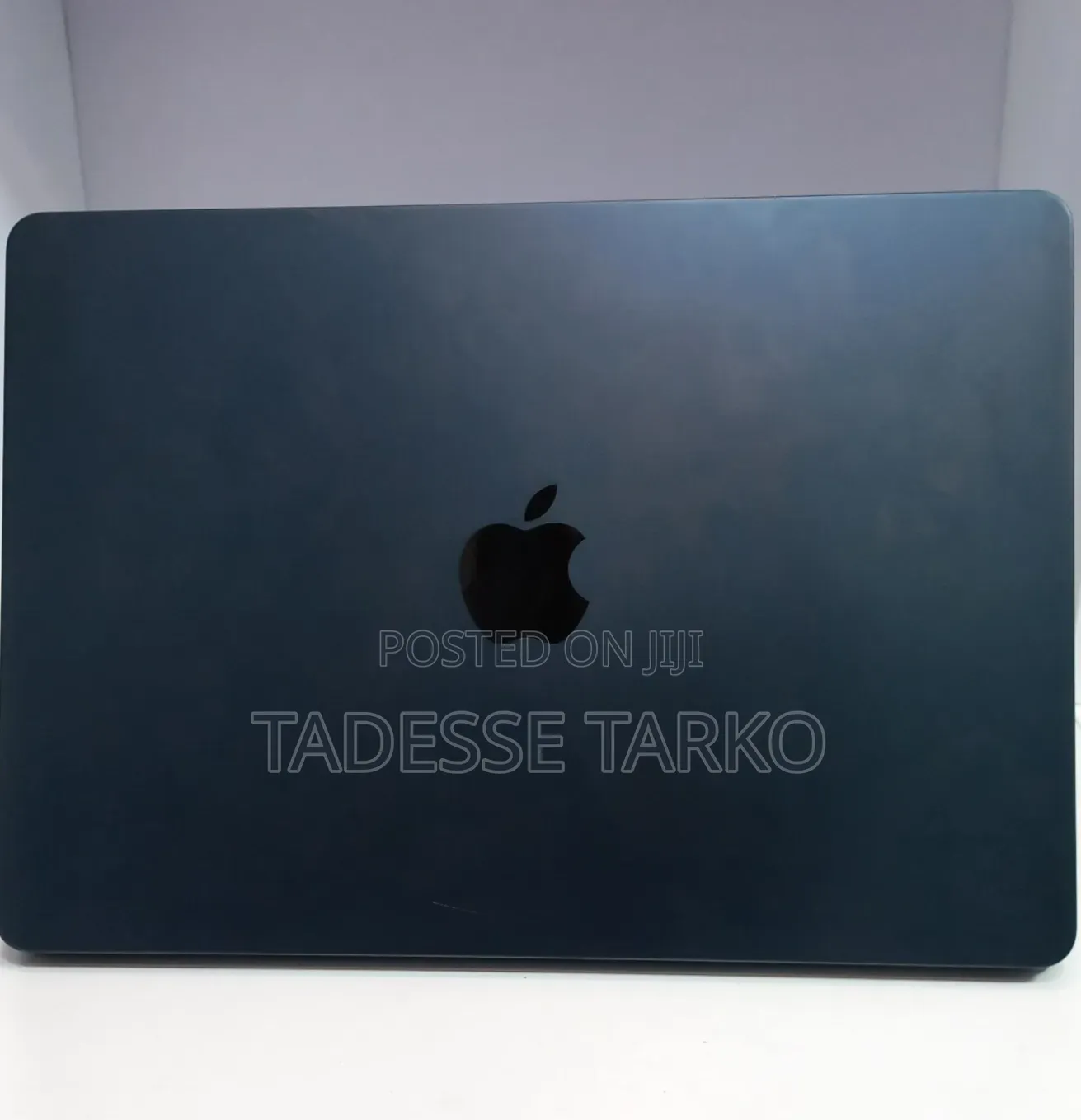 New Laptop Apple MacBook Air 2022 M2 8GB Apple M2 SSD 256GB