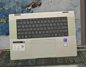 New Laptop HP Envy Dv7 16GB Intel Core Ultra 7 SSD 1T