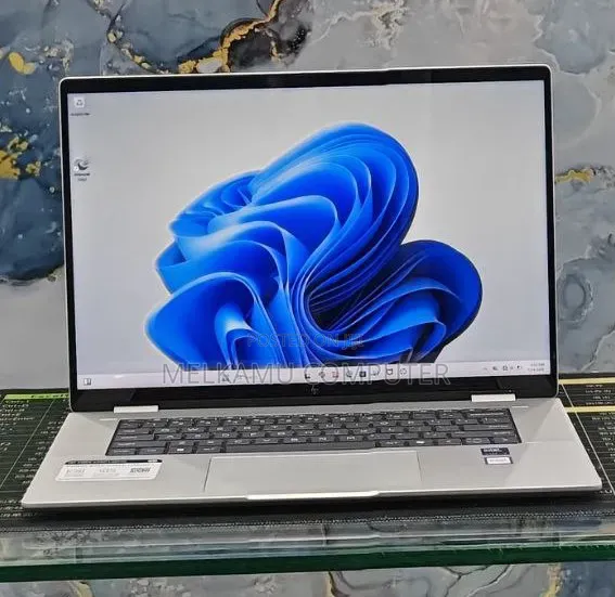 New Laptop HP Envy Dv7 16GB Intel Core Ultra 7 SSD 1T