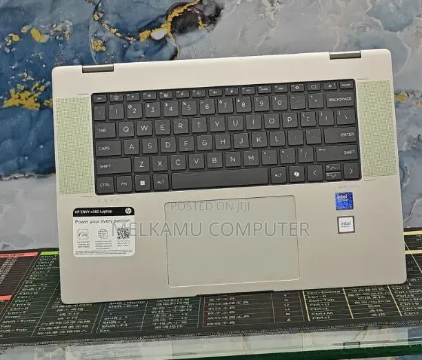 New Laptop HP Envy Dv7 16GB Intel Core Ultra 7 SSD 1T