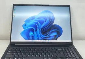 New Laptop Lenovo Ideapad 3 16GB AMD Ryzen 7 SSD 512GB
