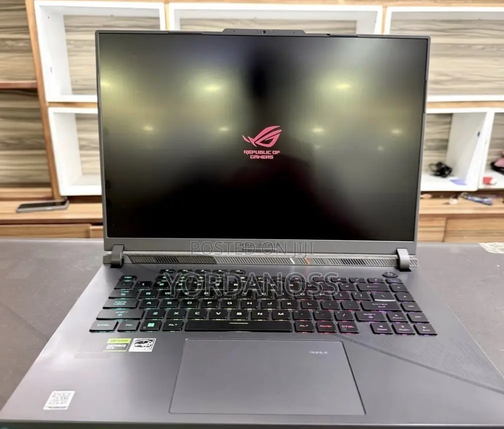New Laptop Asus ROG Strix G16 G614 16GB Intel Core i9 SSD 1T