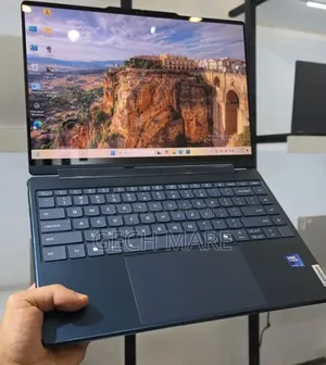 New Laptop Lenovo Yoga 11e 16GB Intel Core Ultra 7 SSD 1T