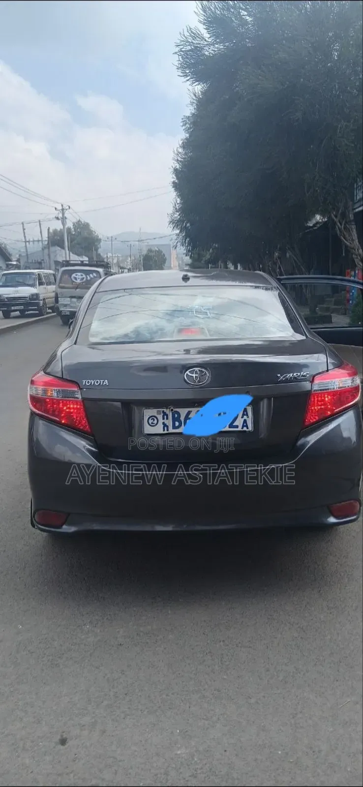 Toyota Yaris 2015 Matt Black