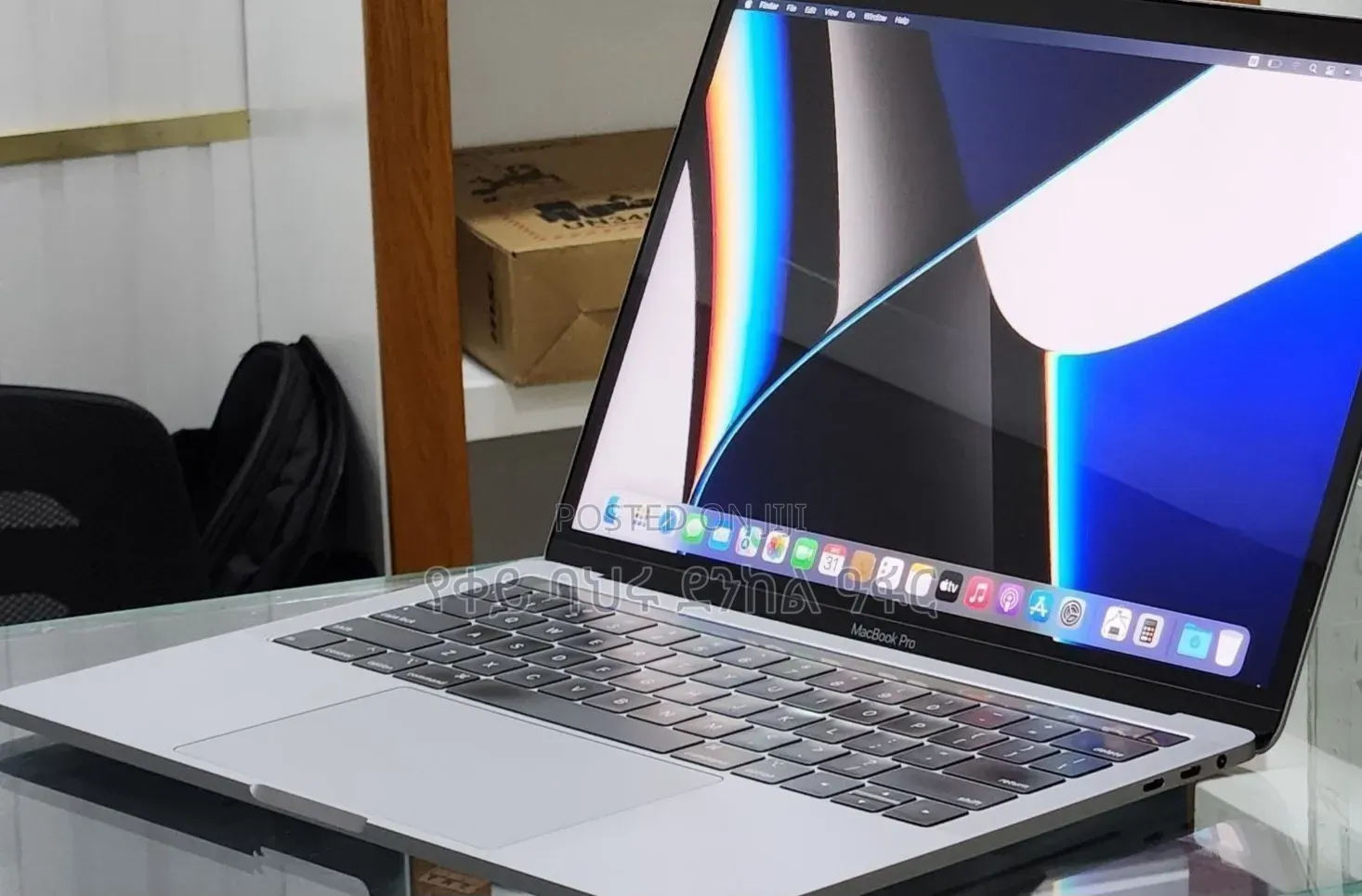 New Laptop Apple MacBook Pro 2019 16GB Intel Core i7 SSD 512GB