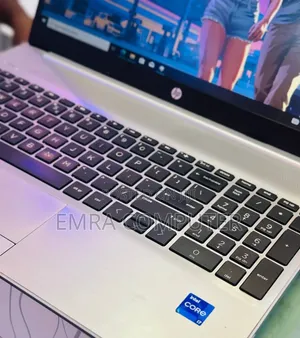 New Laptop HP 8GB Intel Core i7 SSD 512GB