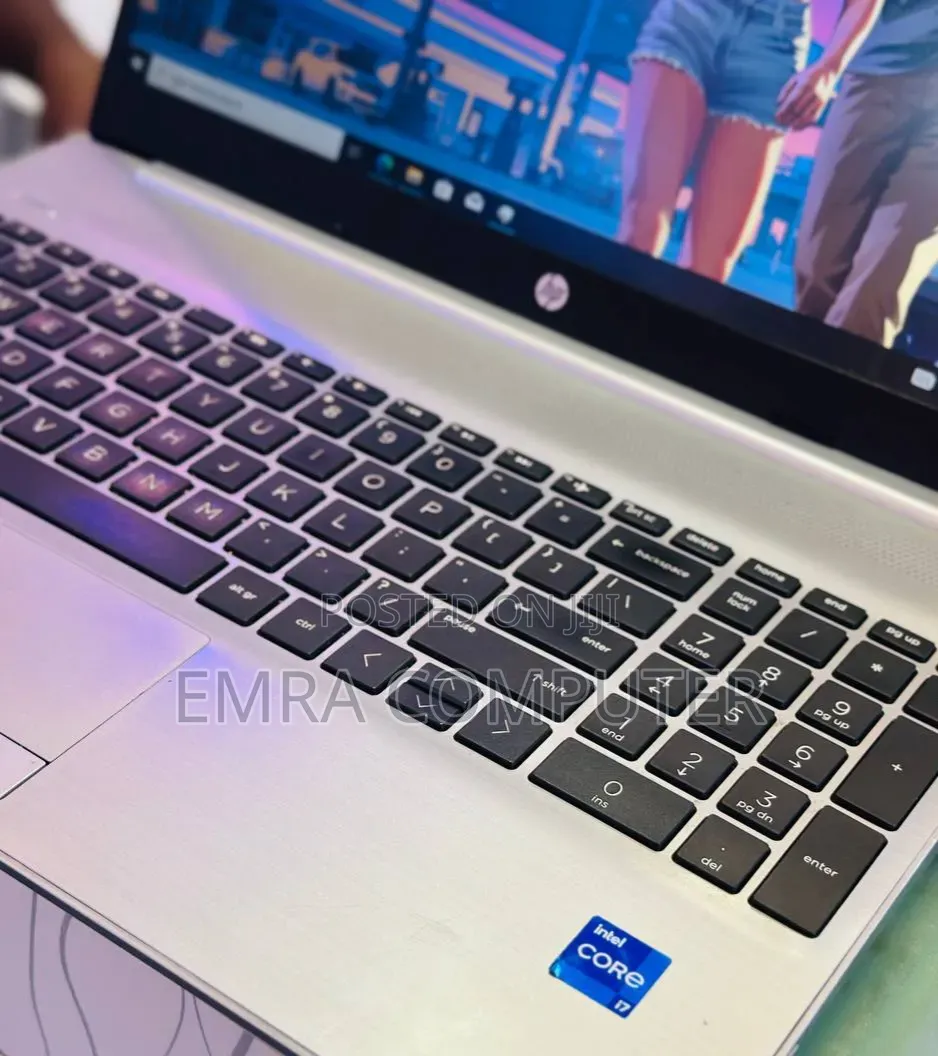 New Laptop HP 8GB Intel Core i7 SSD 512GB