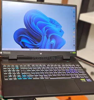 New Laptop Acer Predator Helios 300 16GB Intel Core i9 SSD 1T