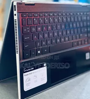New Laptop HP Pavilion 10 8GB Intel Core i3 SSD 256GB