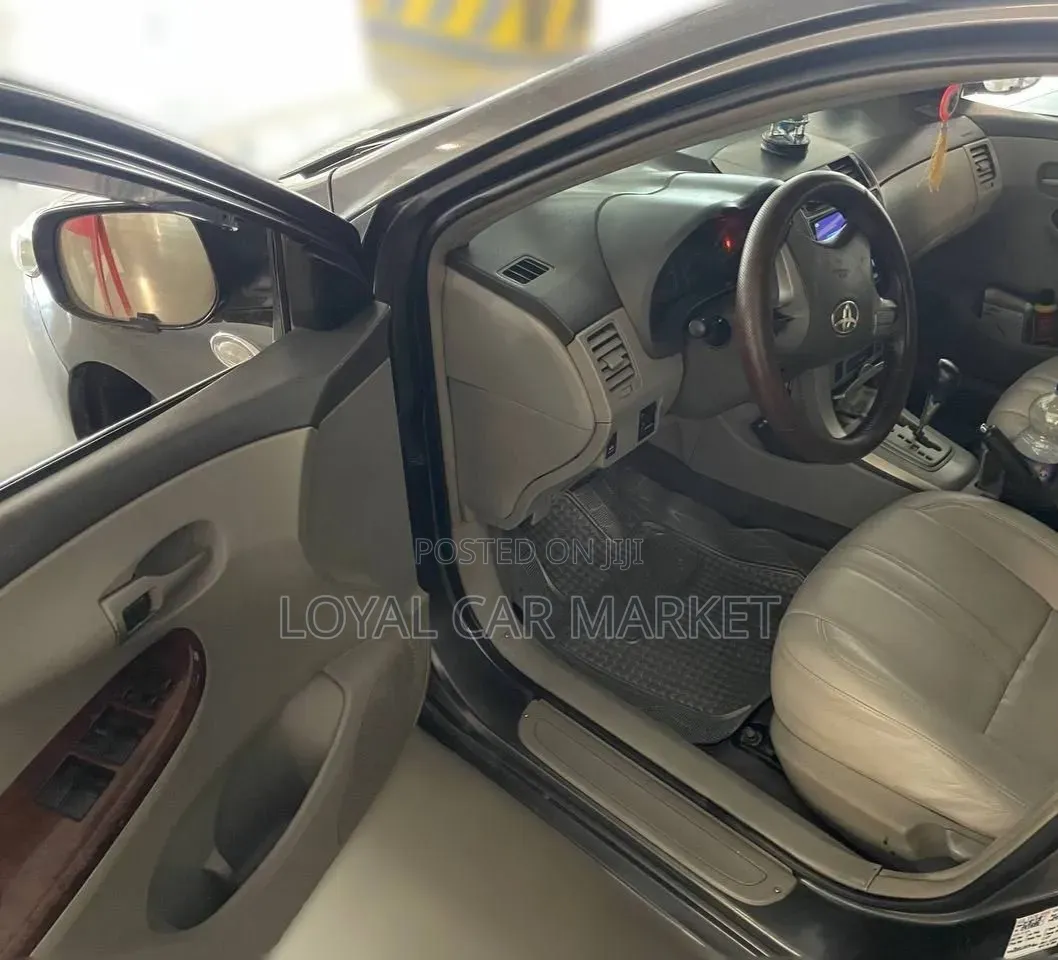 Toyota Corolla 2008 Gray
