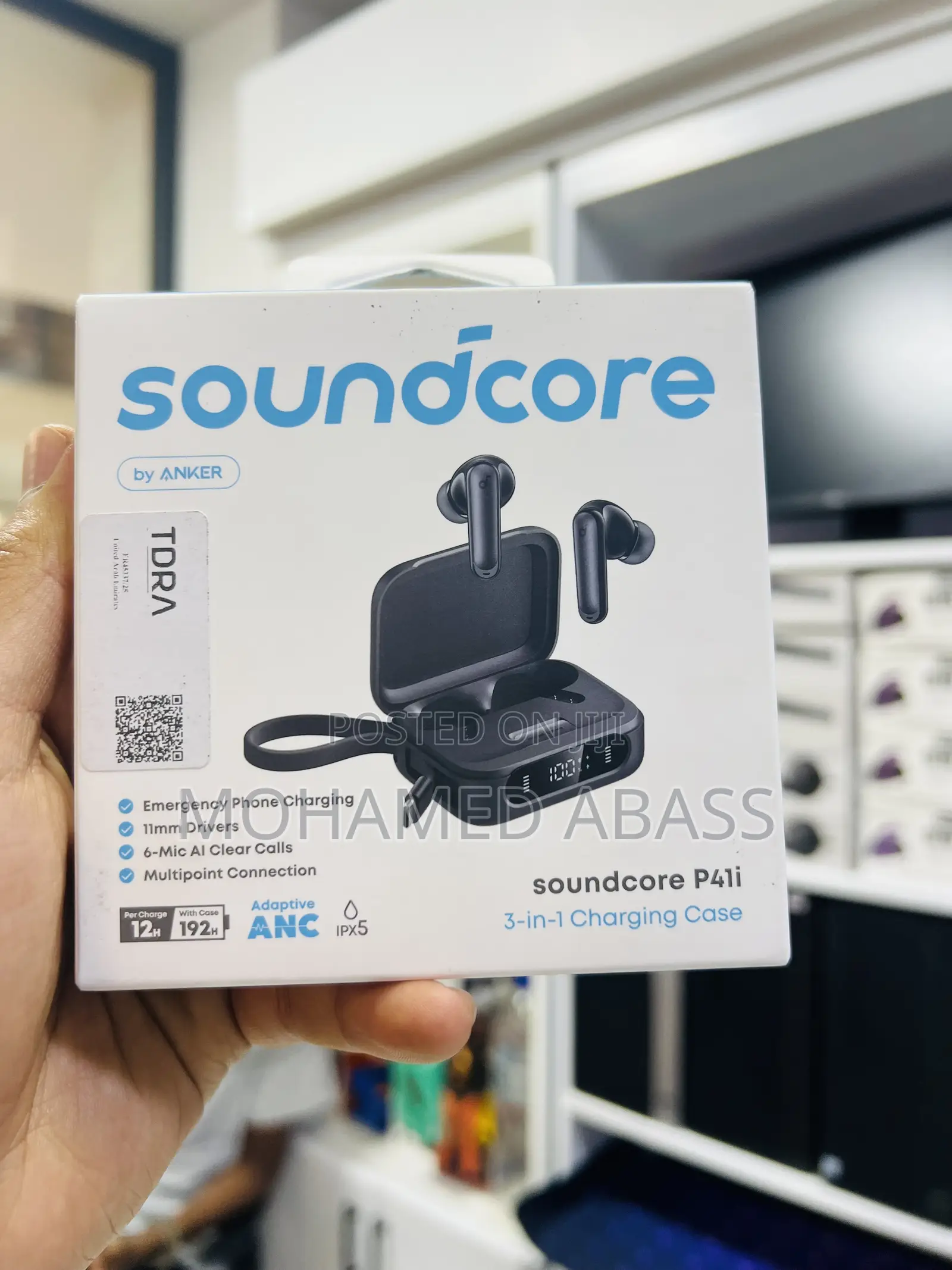 Soundcore P41i Headse and Powerbank