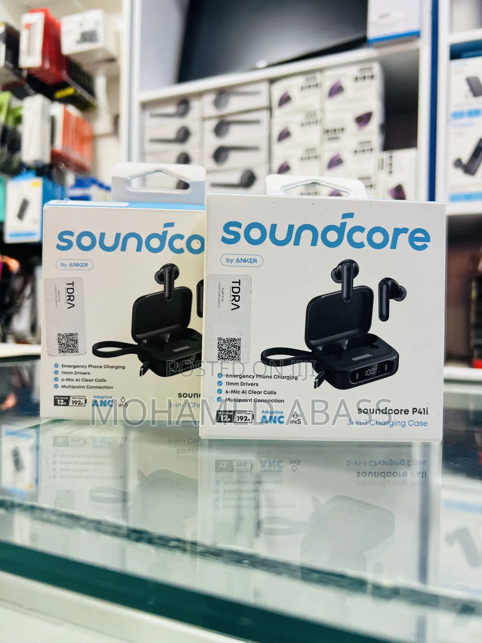 Soundcore P41i Headse and Powerbank