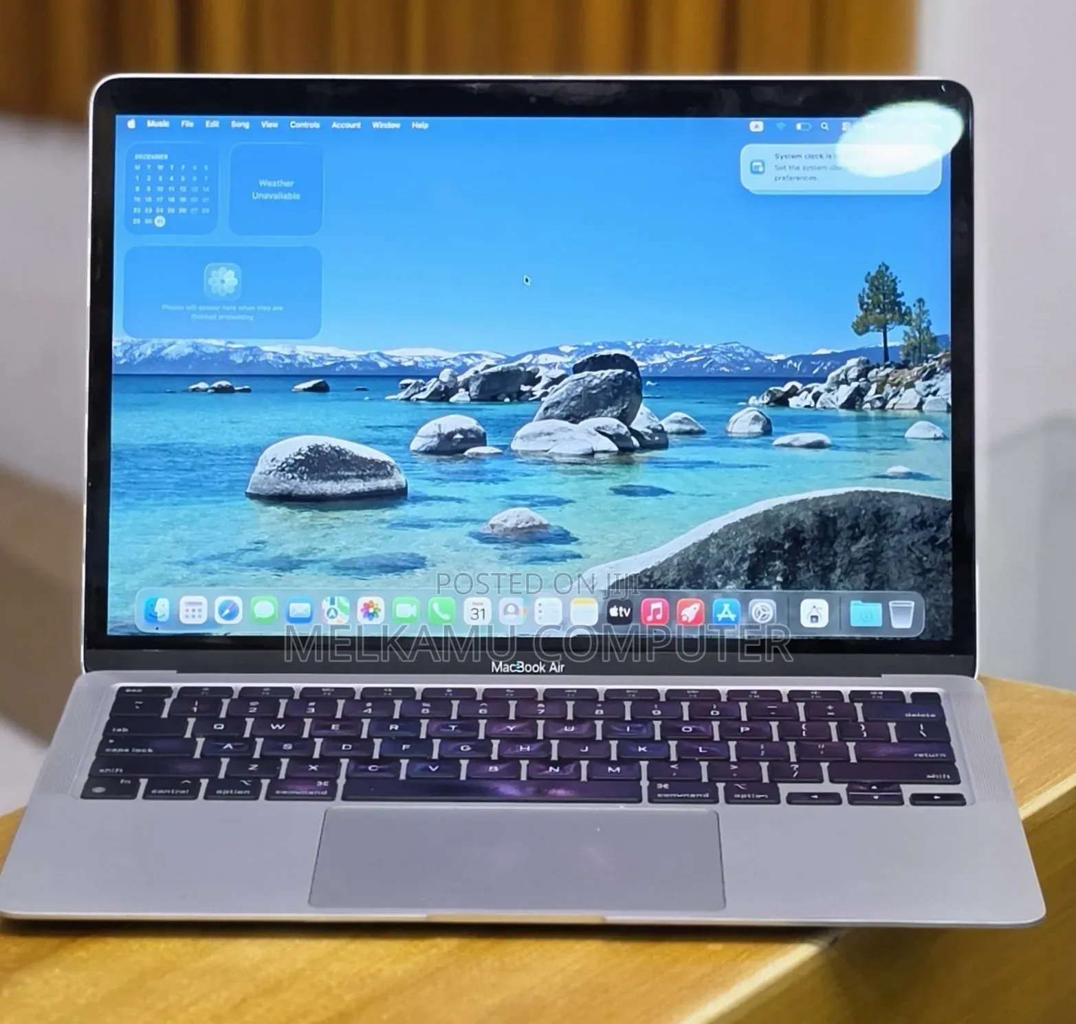 New Laptop Apple MacBook Air 2020 M1 8GB Apple M1 SSD 256GB