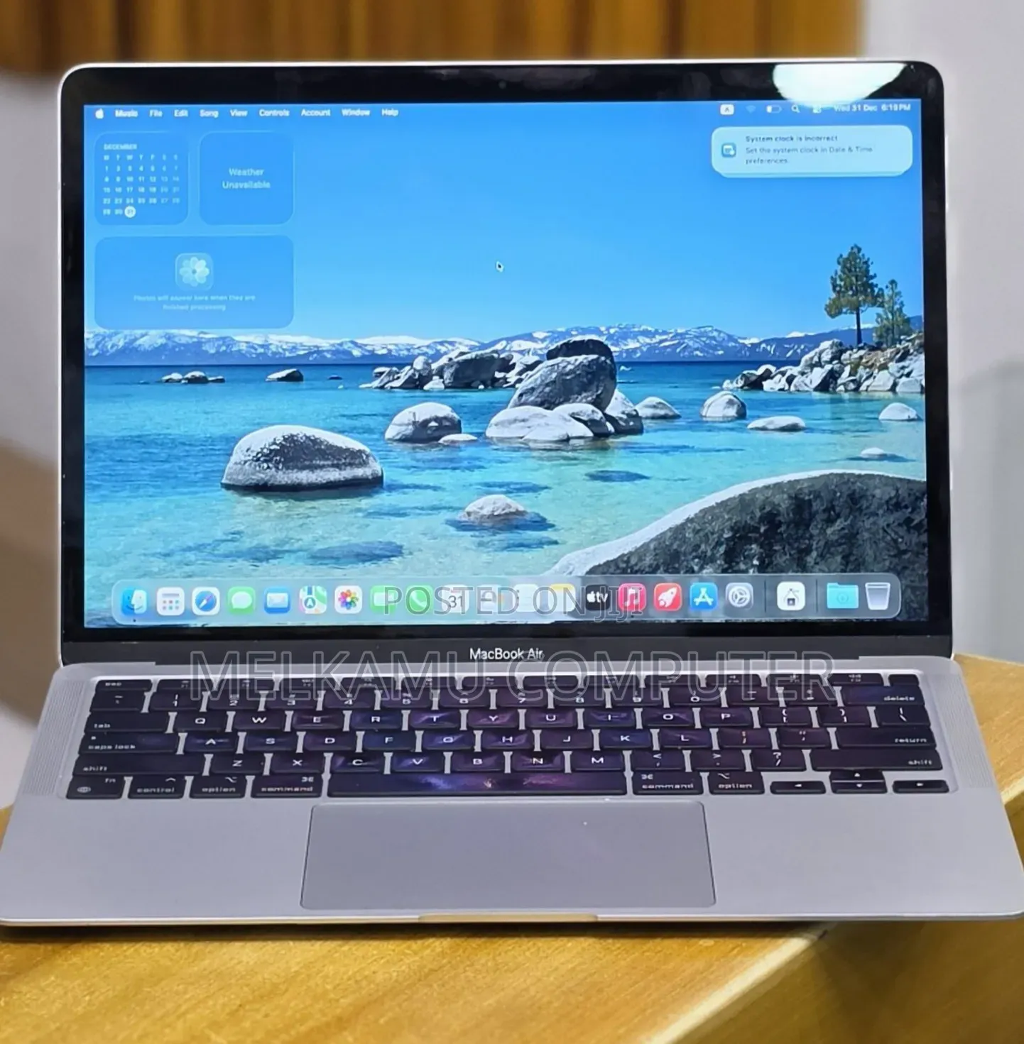 New Laptop Apple MacBook Air 2020 M1 8GB Apple M1 SSD 256GB