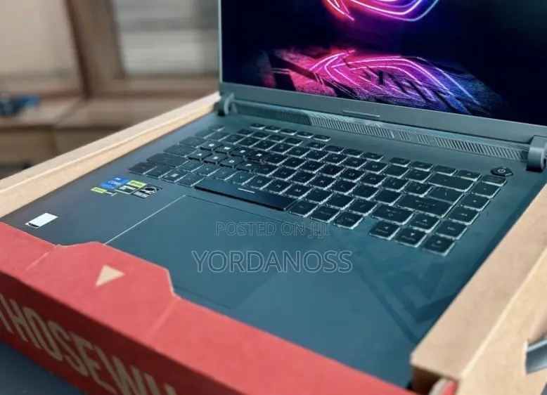 New Laptop Asus ROG Strix G16 G614 16GB Intel Core i7 SSD 1T