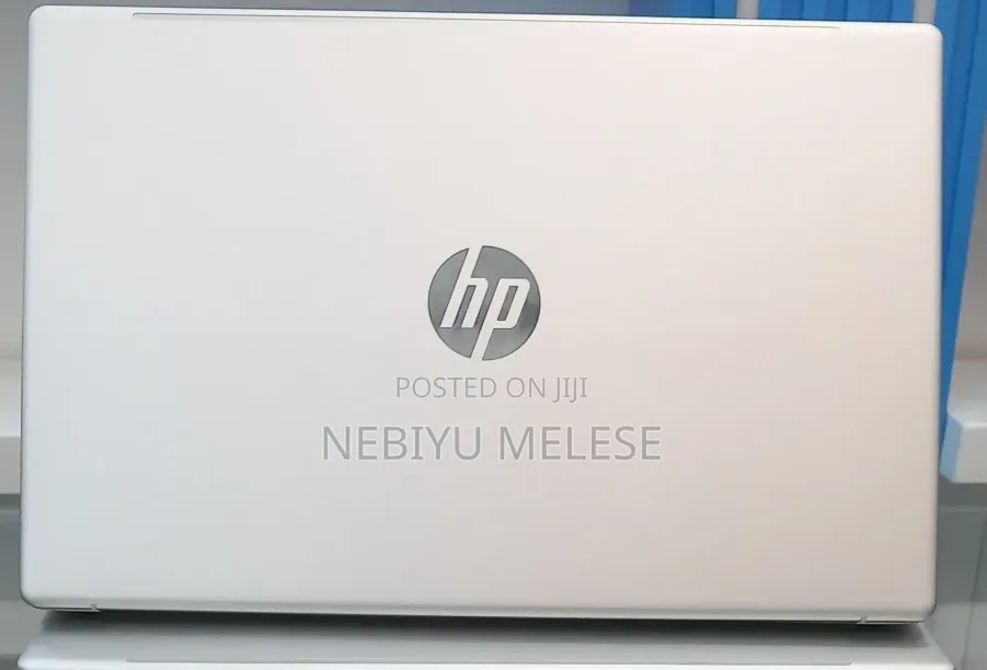 New Laptop HP EliteBook 840 G7 16GB Intel Core i5 SSD 512GB