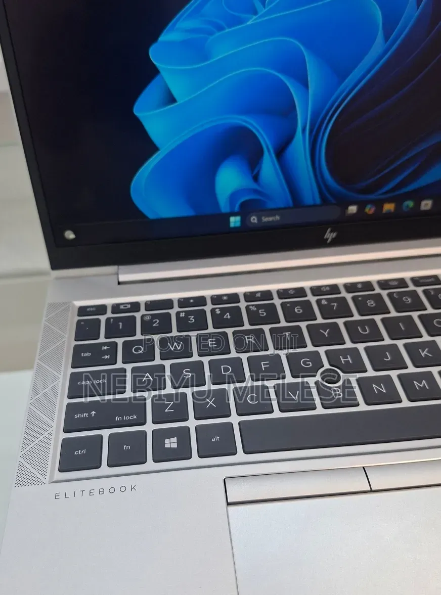 New Laptop HP EliteBook 840 G7 16GB Intel Core i5 SSD 512GB