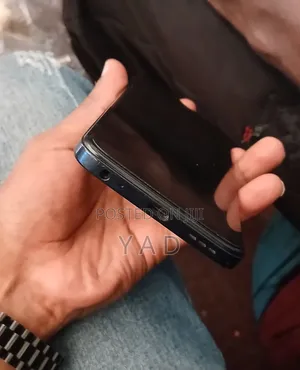 Infinix Hot 30i 128 GB Black