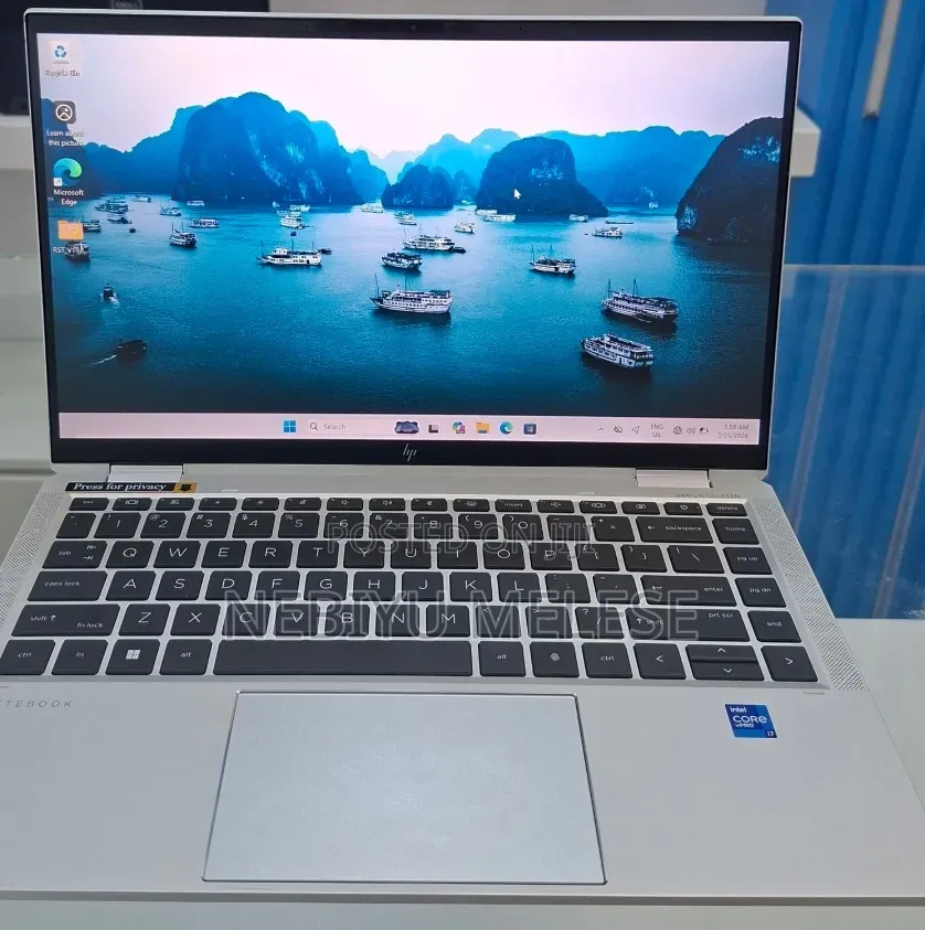 New Laptop HP EliteBook 1040 G8 16GB Intel Core i7 SSD 512GB