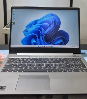 New Laptop Lenovo ThinkBook 15 16GB Intel Core i5 SSD 512GB