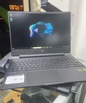 New Laptop HP Victus 16 32GB AMD Ryzen 5 SSD 512GB