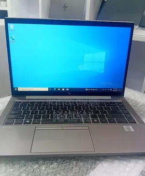 New Laptop HP ZBook Firefly 14 G7 16GB Intel Core i7 SSD 512GB