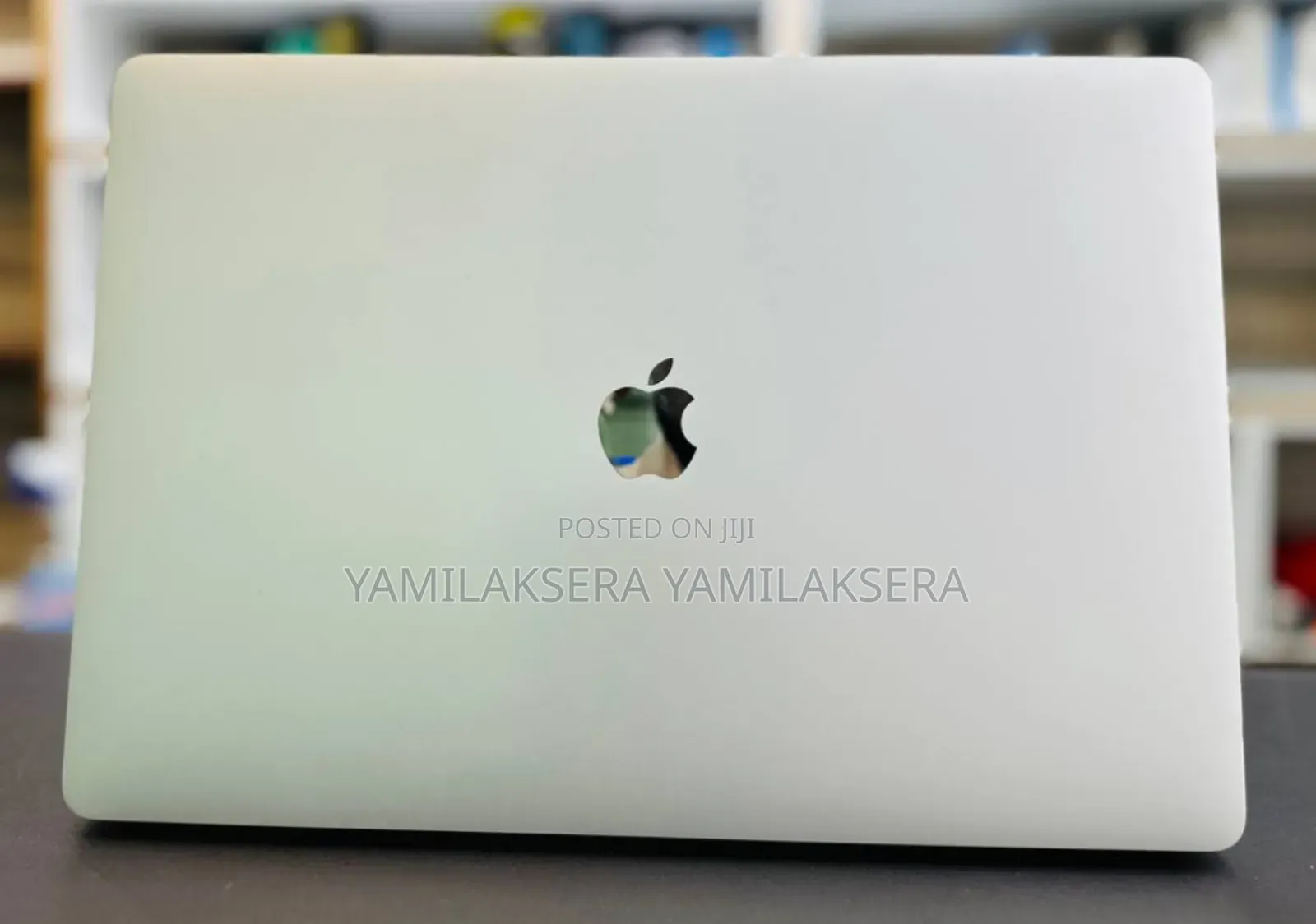 New Laptop Apple MacBook Pro 2019 32GB Intel Core i9 SSD 512GB