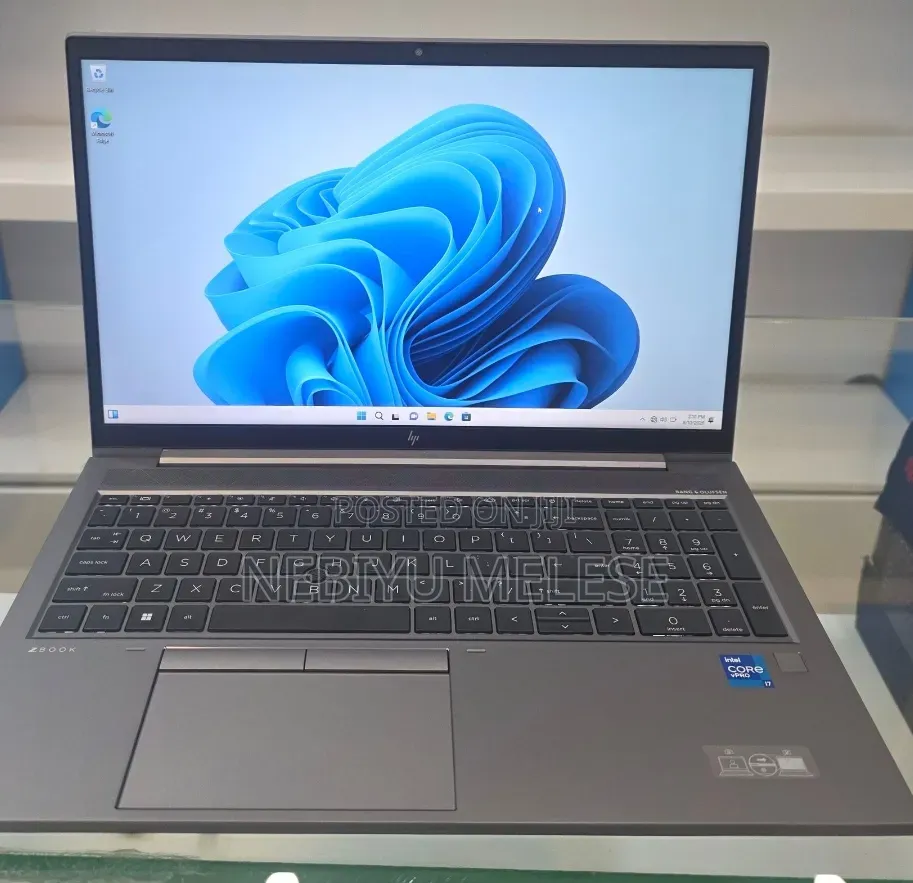 New Laptop HP Victus 15 16GB Intel Core i7 SSD 1T