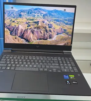 New Laptop HP Victus 15 16GB Intel Core i7 SSD 1T