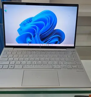 New Laptop HP Envy 13 16GB Intel Core i5 SSD 512GB