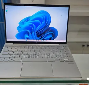 New Laptop HP Envy 13 16GB Intel Core i5 SSD 512GB