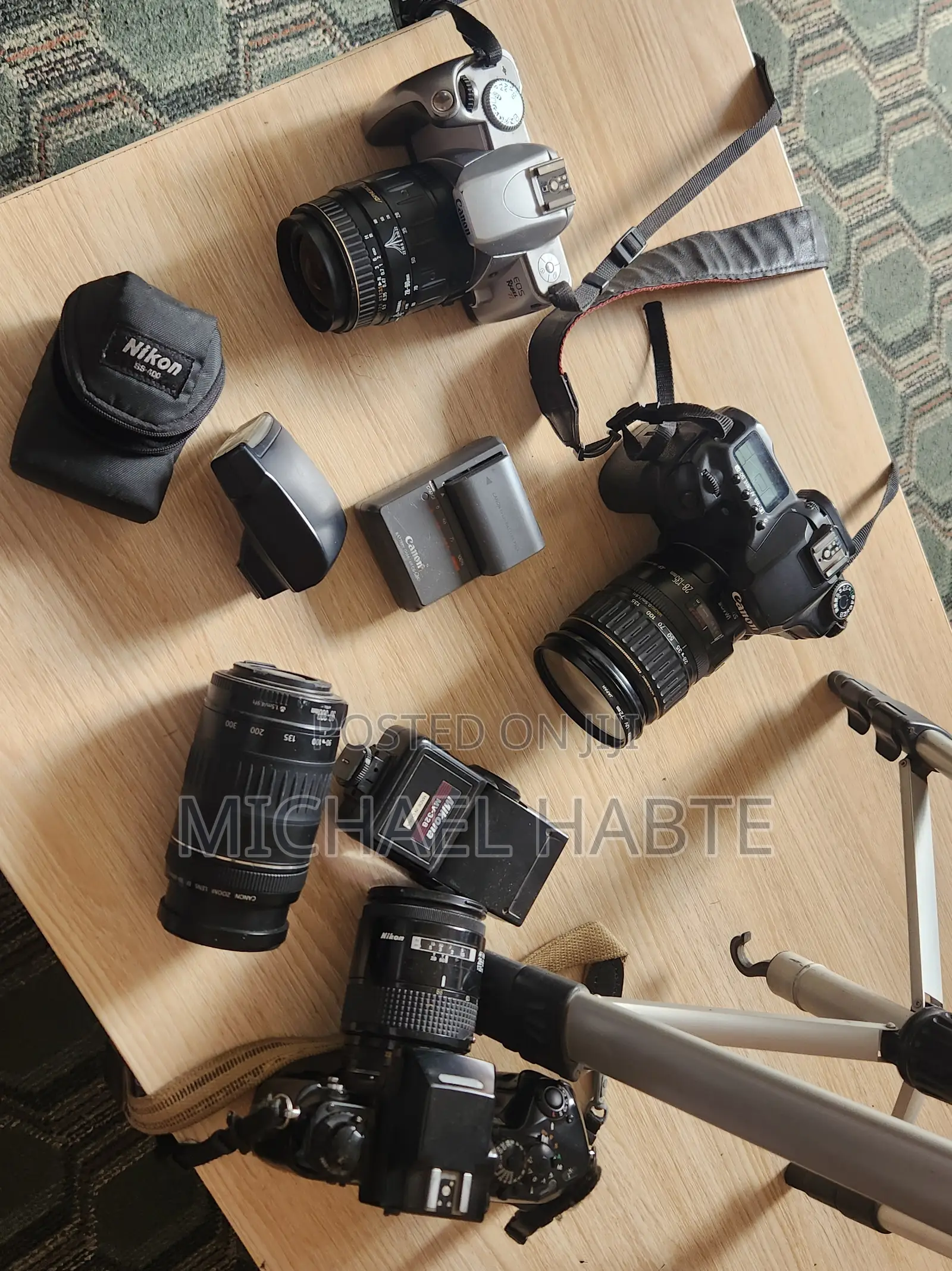 Cameras Accessories.