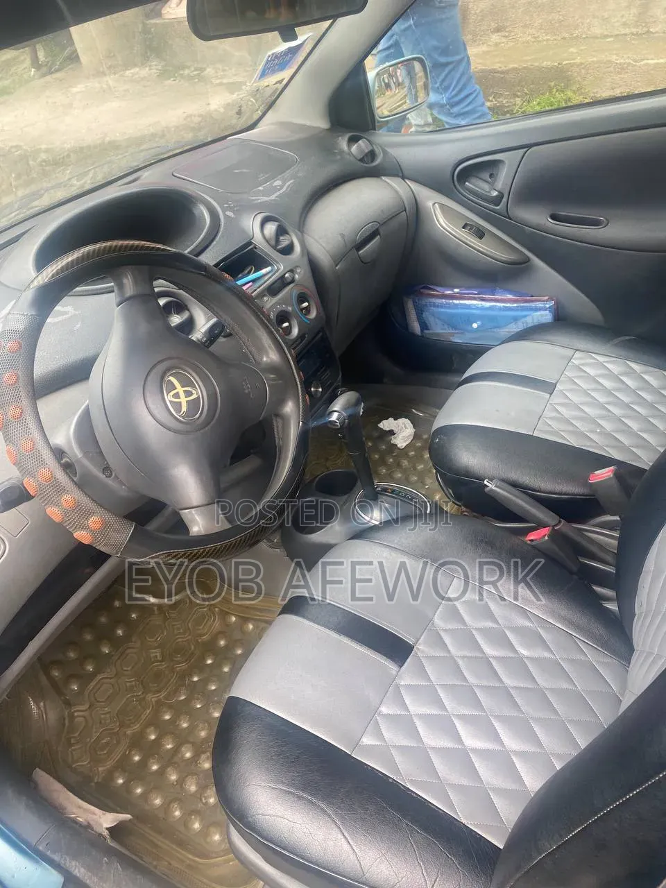 Toyota Vitz 2002 Blue