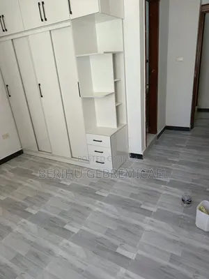 2bdrm Condo in ኣያት, Bole for sale