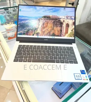 New Laptop Huawei 16GB Intel Core i7 SSD 512GB