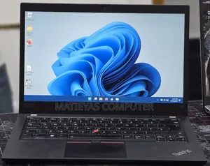 New Laptop Lenovo ThinkPad T14 16GB Intel Core i7 SSD 512GB
