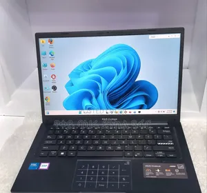 New Laptop Asus VivoBook 15 X505BA 16GB Intel Core i5 SSD 512GB