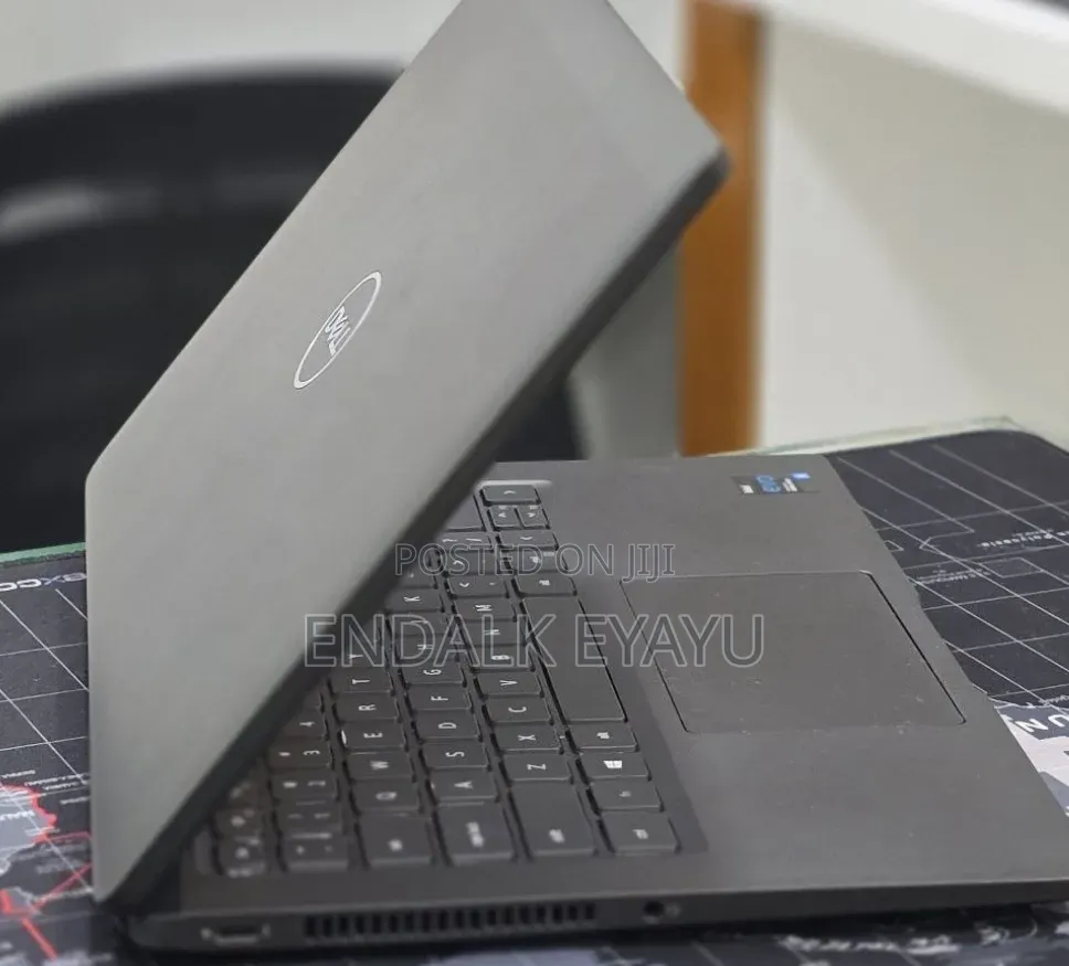 New Laptop Dell Latitude 7420 16GB Intel Core i5 SSD 512GB