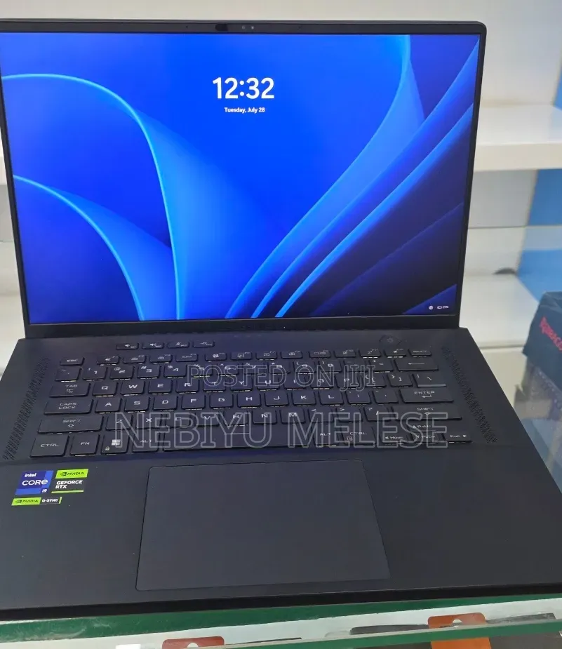 New Laptop Asus ROG Zephyrus G15 16GB Intel Core i9 SSD 1T