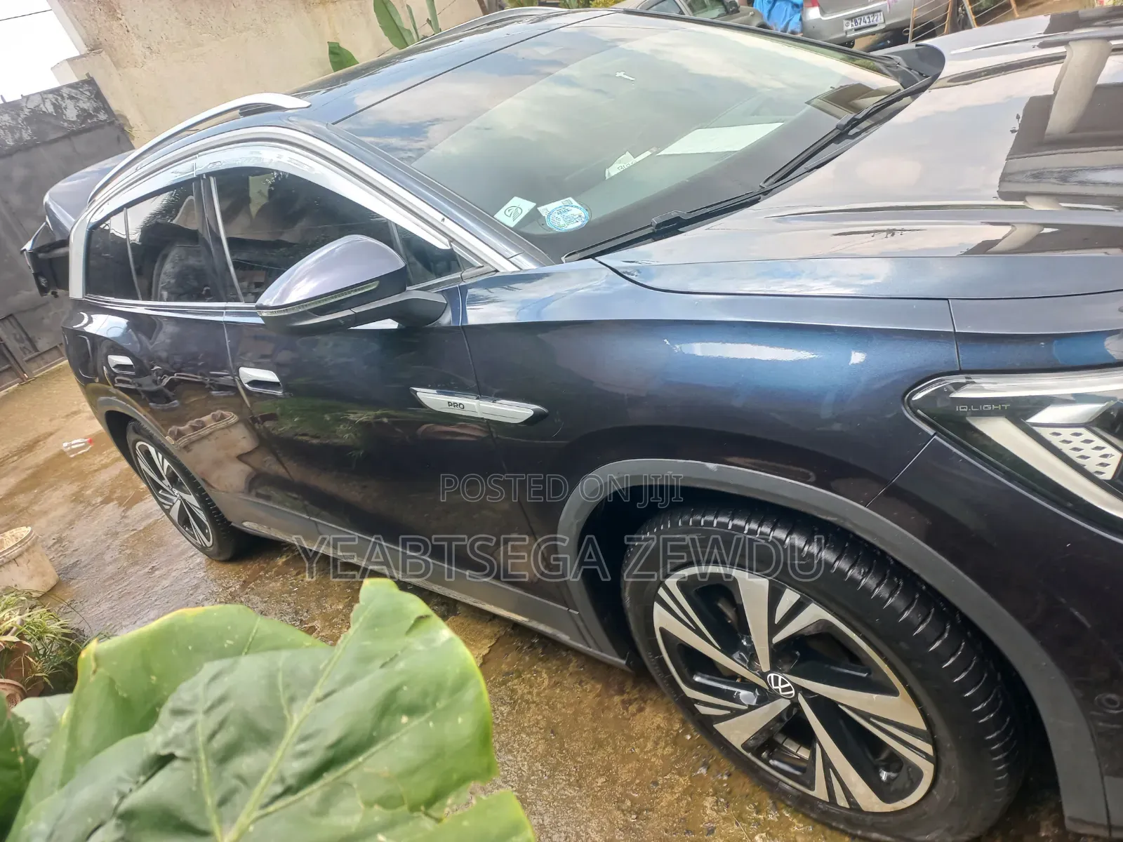 Volkswagen ID.6 2023 Blue