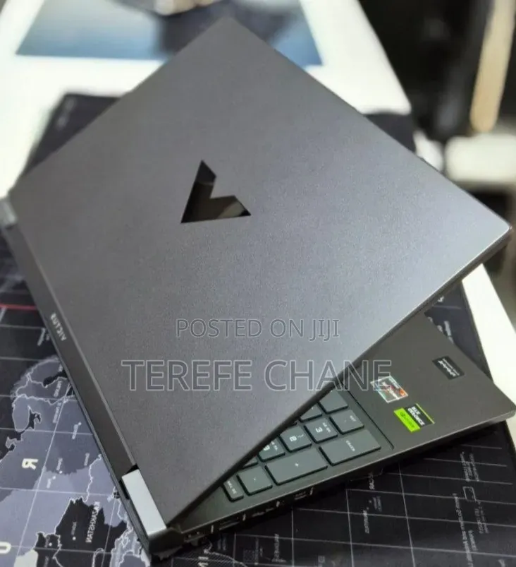 New Laptop HP Victus 15 16GB AMD Ryzen 7 SSD 512GB