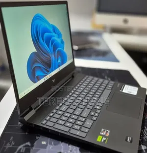 New Laptop HP Victus 15 16GB AMD Ryzen 7 SSD 512GB