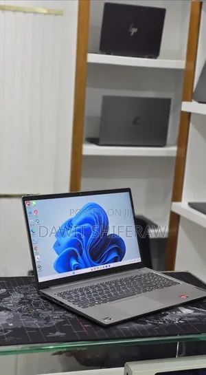 New Laptop Lenovo ThinkBook 15 16GB AMD Ryzen 5 SSD 512GB