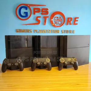 Clean PS4 Fat for Home Game Zone - Dubai Import