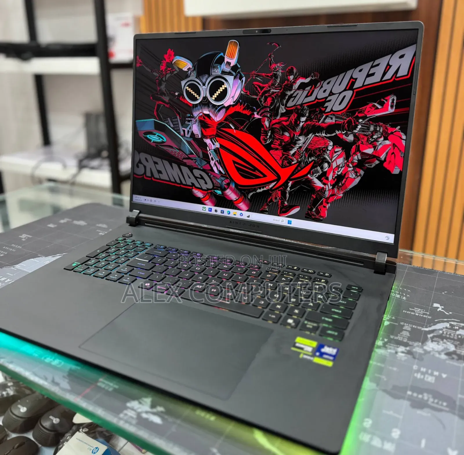 New Laptop Asus ROG Strix G16 G614 32GB Intel Core Ultra 9 SSD 2T