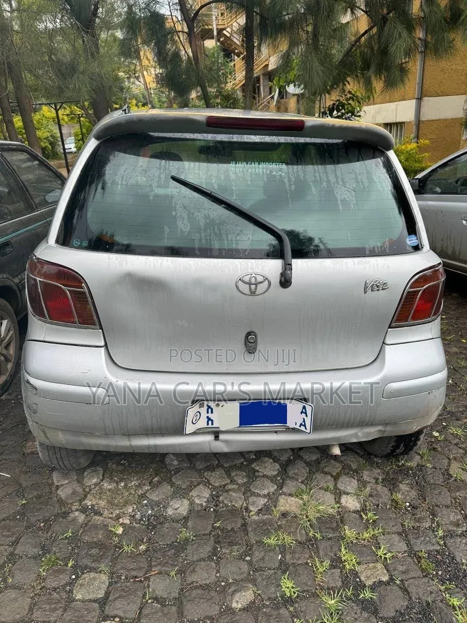 Toyota Vitz 2002 Gray