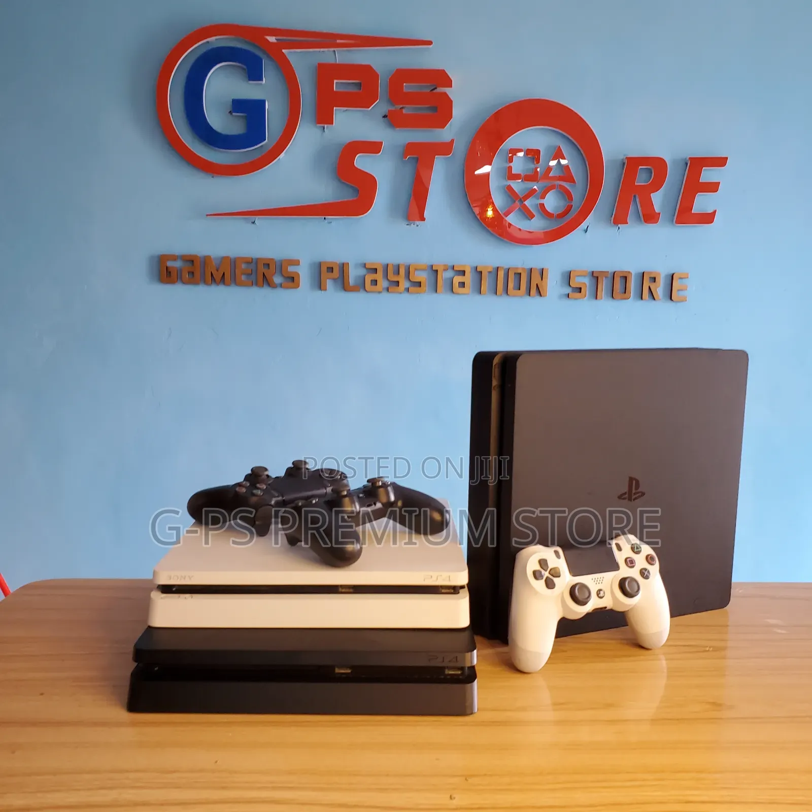 PS4 Slim Console + 1 Original Joystick Pre-Loaded Games