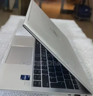 New Laptop HP EliteBook 830 G9 16GB Intel Core i5 SSD 512GB
